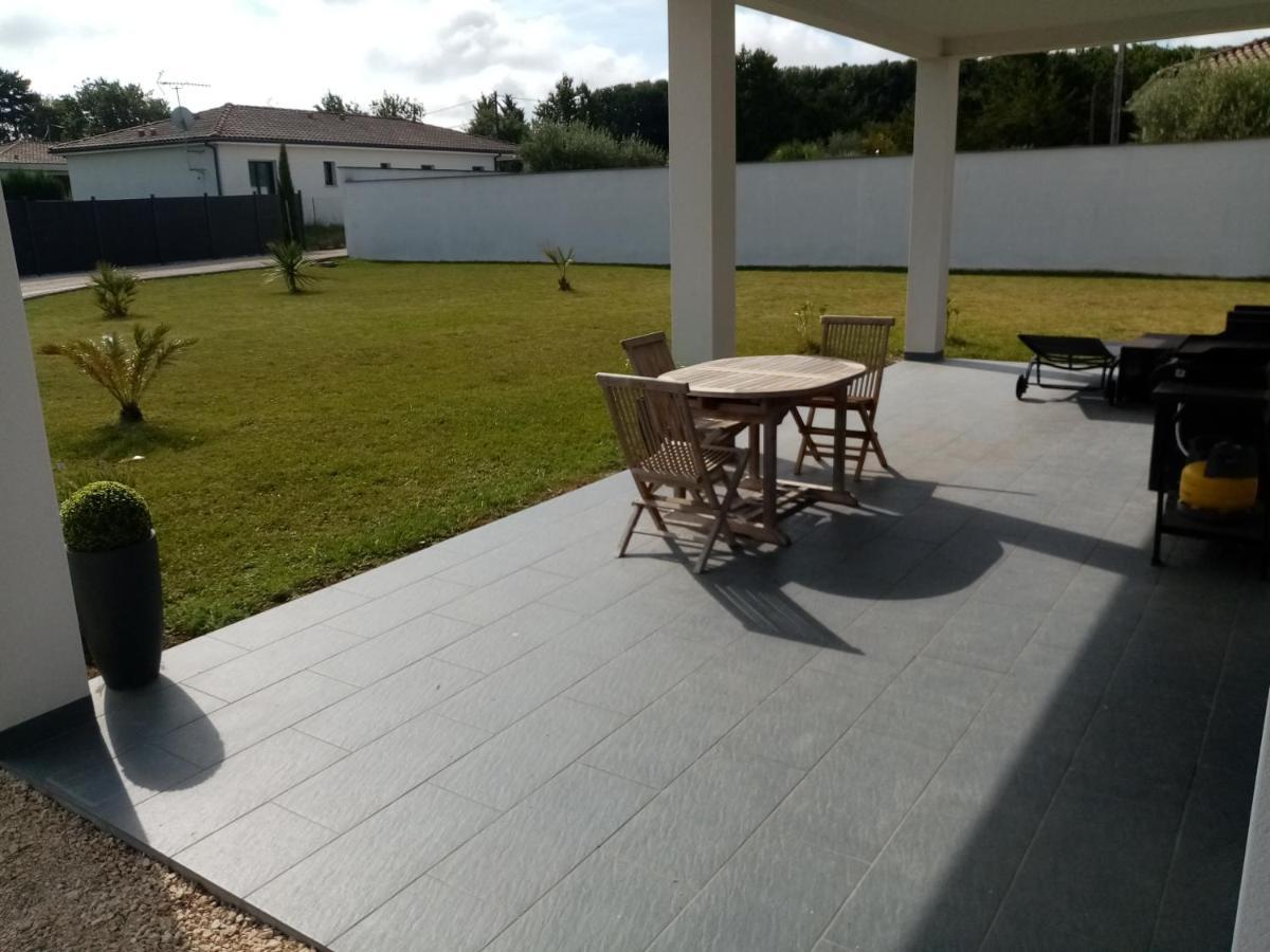 Un Air De Campagne Bed and Breakfast Μοντωμπάν Εξωτερικό φωτογραφία