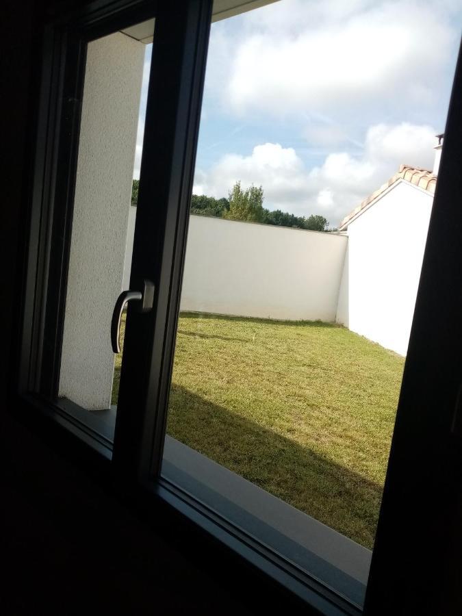 Un Air De Campagne Bed and Breakfast Μοντωμπάν Εξωτερικό φωτογραφία